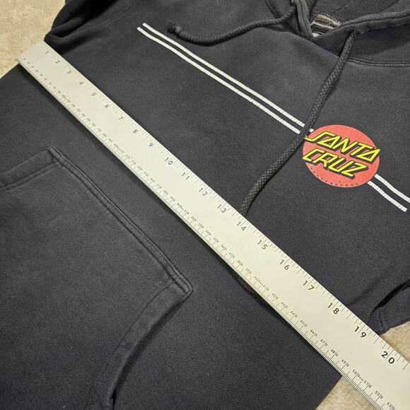 Santa Cruz Skateboards Hoodie- Men’s Small, Damaged Condition -See All Pictures - Picture 3 of 10